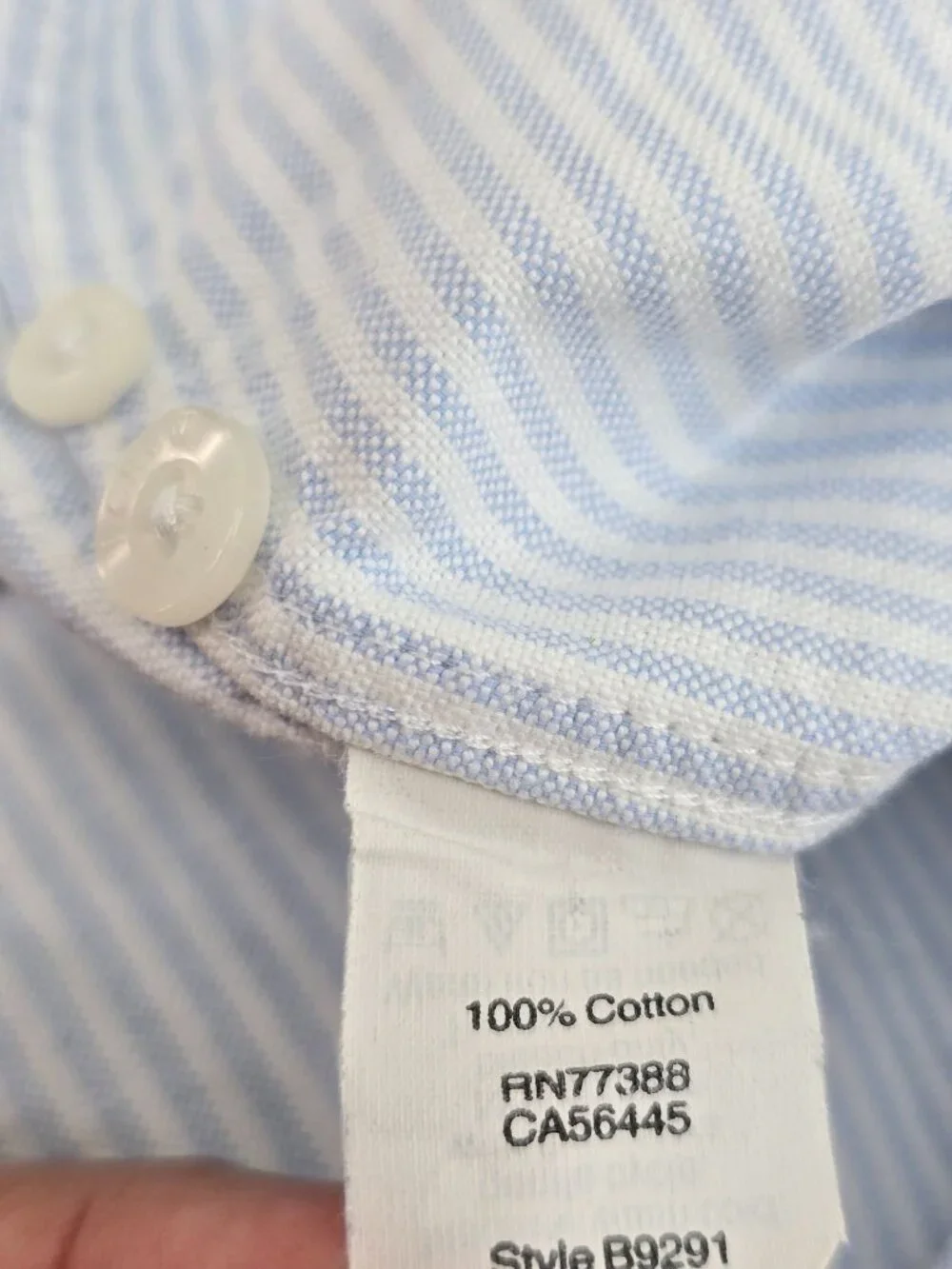 J. Crew Men’s Light Blue and White Oxford Slim Flex Button Down Shirt Men M
